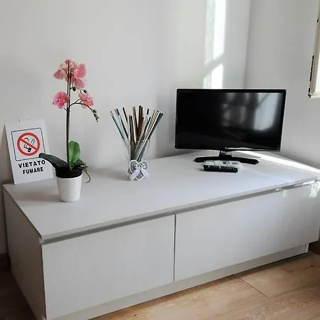 Appartement Lovely Loft In Centro - Caruggio Di Loano- Loano